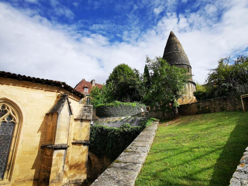 Ferienwohnung Loft Montaigne Cite Medievale Sarlat Exterior foto